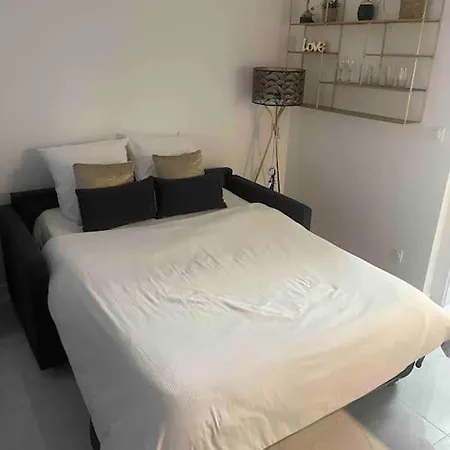 Le Saint-Amand - Jacuzzi Apartament *