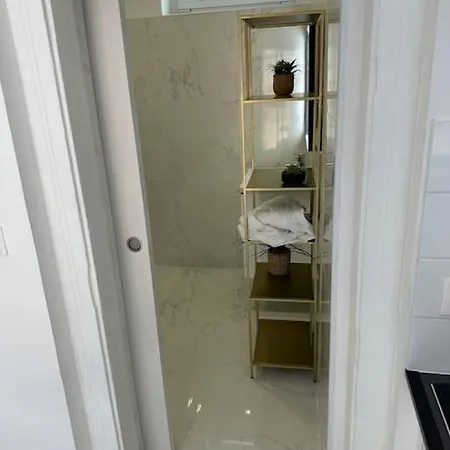 Le Saint-Amand - Jacuzzi Apartament